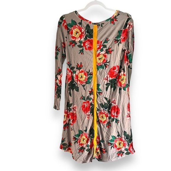 Matilda Jane Size Small Gray Floral Say I’m a Dreamer Shift Dress - Picture 2 of 6